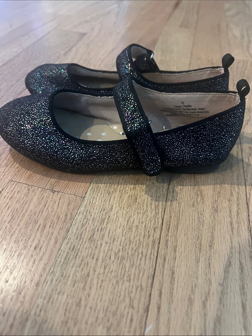 Dress shoes - Picture 2 of 3